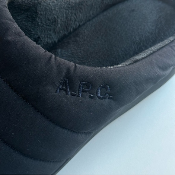 A.P.C. x Subu | Navy Quilted Slippers - Picture 2 of 3